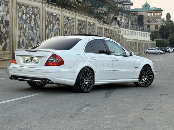 Mercedes E 240 2002, 305,000 km - 2.6 l - Bakı