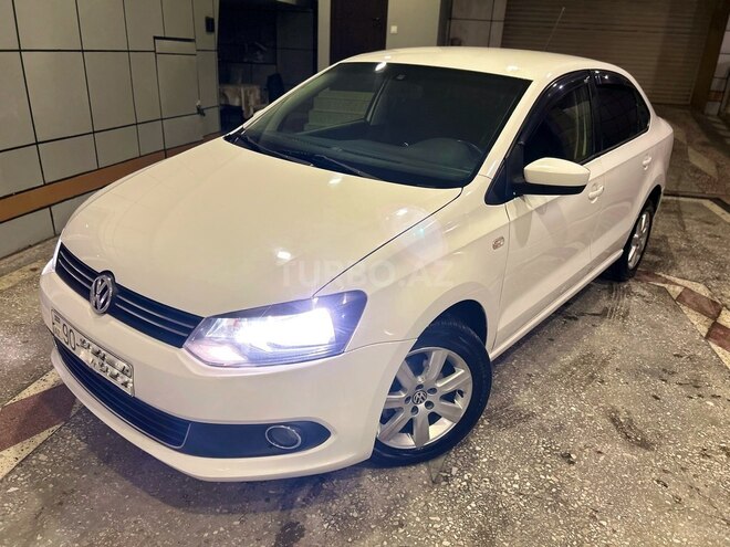 Volkswagen Polo 2012, 260,000 km - 1.6 l - Bakı