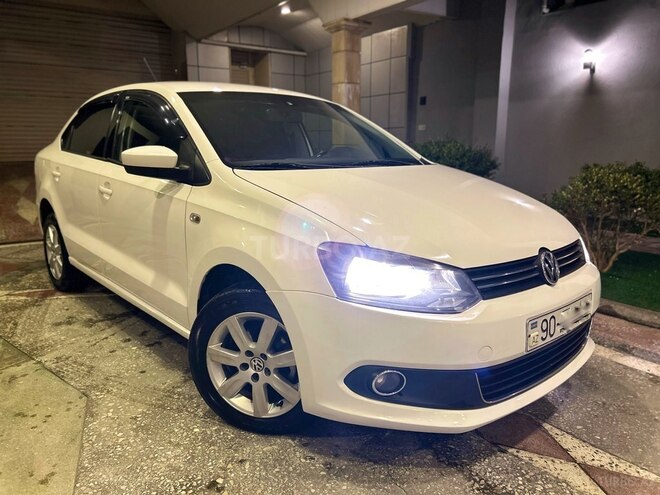 Volkswagen Polo 2012, 260,000 km - 1.6 l - Bakı
