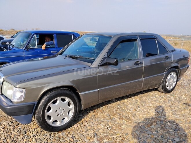 Mercedes 190 1991, 282,289 km - 2.0 л - Şəmkir