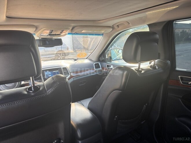 Jeep Grand Cherokee 2011, 230,000 km - 3.6 л - Bakı
