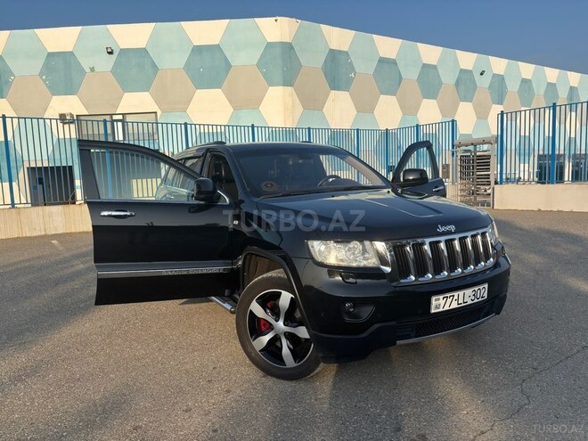 Jeep Grand Cherokee 2011, 230,000 km - 3.6 л - Bakı