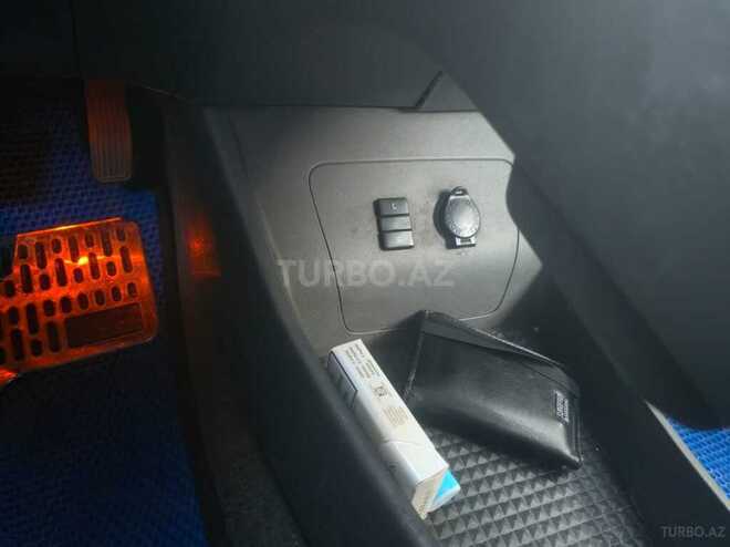 Toyota Prius 2011, 256,000 km - 1.8 l - Bakı