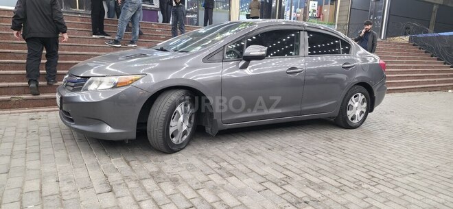 Honda Civic 2011, 320,000 km - 1.3 l - Xırdalan