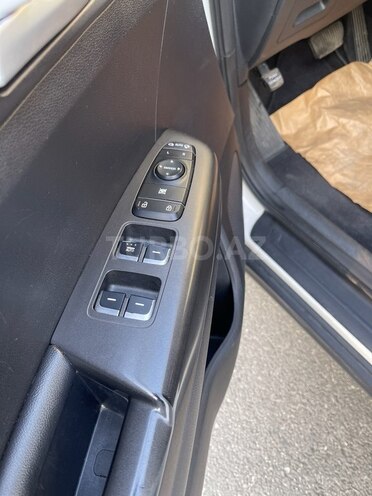 Kia Sportage 2015, 207,233 km - 2.0 л - Bakı