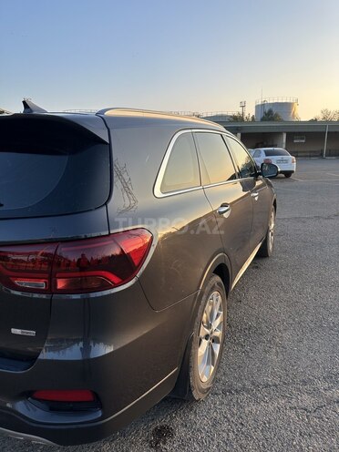 Kia Sorento-17