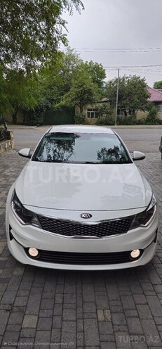 Kia K5 2016, 138,000 km - 1.7 l - Qusar
