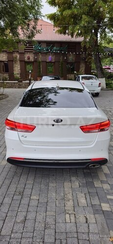 Kia K5 2016, 138,000 km - 1.7 l - Qusar