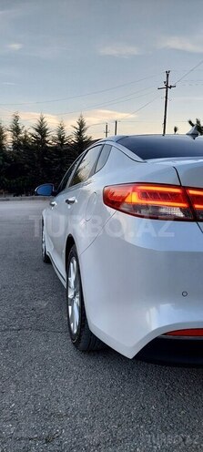 Kia K5 2016, 138,000 km - 1.7 l - Qusar