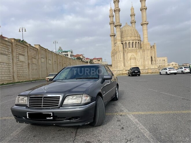 Mercedes C 240 1998, 285,000 km - 2.4 l - Bakı