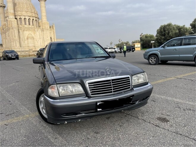 Mercedes C 240 1998, 285,000 km - 2.4 l - Bakı