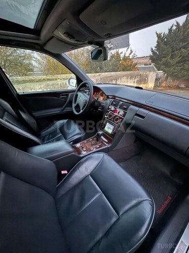 Mercedes E 280 4MATIC 2000, 275,000 km - 2.8 l - Bakı