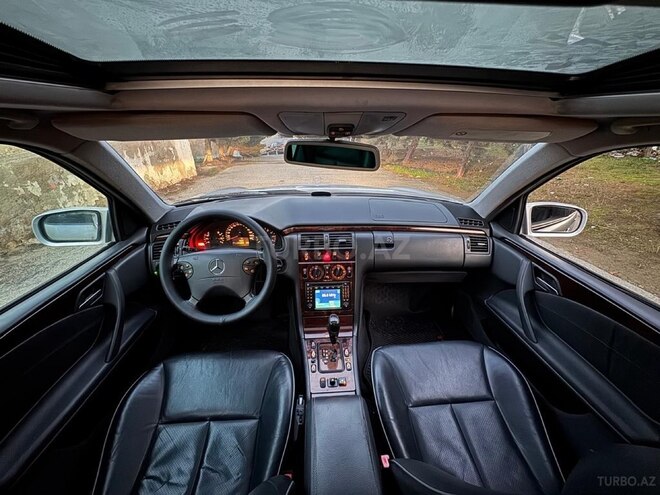 Mercedes E 280 4MATIC 2000, 275,000 km - 2.8 l - Bakı