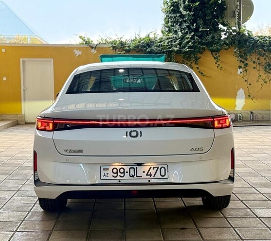Changan Qiyuan A05 2025, 0 km - 1.5 л - Tovuz