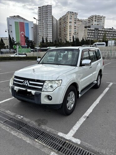 Mitsubishi Pajero 2007, 208,000 km - 3.0 l - Bakı