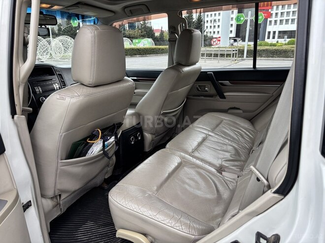 Mitsubishi Pajero 2007, 208,000 km - 3.0 l - Bakı