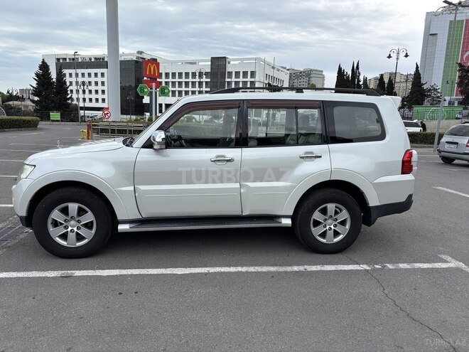 Mitsubishi Pajero 2007, 208,000 km - 3.0 l - Bakı