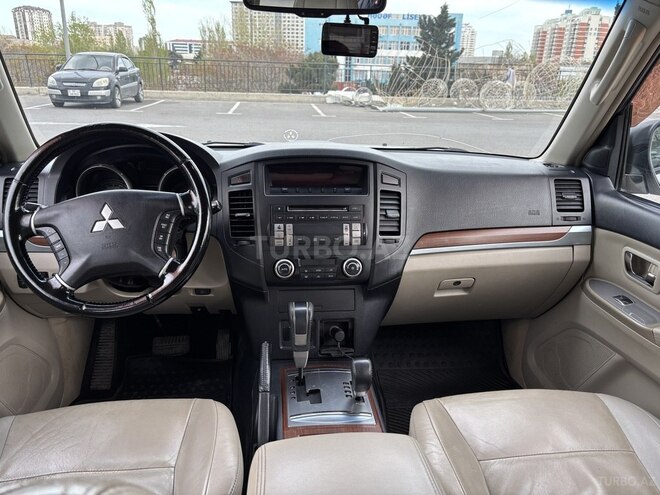 Mitsubishi Pajero 2007, 208,000 km - 3.0 l - Bakı