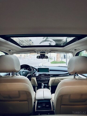 BMW X5-12