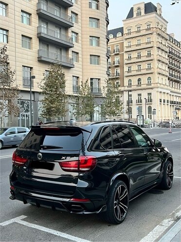 BMW X5-6