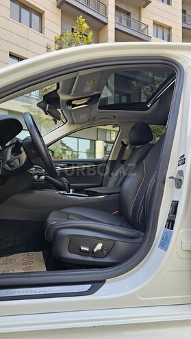 BMW 520 2018, 82,000 km - 2.0 l - Bakı