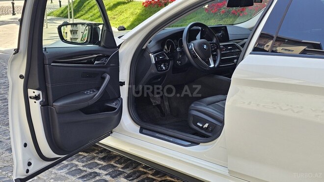 BMW 520 2018, 82,000 km - 2.0 l - Bakı