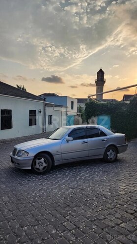 Mercedes C 240 1998, 447,000 km - 2.4 л - Bakı