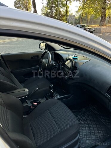 Hyundai i30 2011, 366,700 km - 1.6 l - Bakı