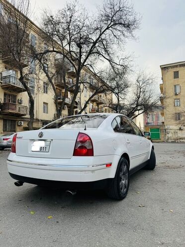 Volkswagen Passat 2002, 347,000 km - 2.8 l - Bakı