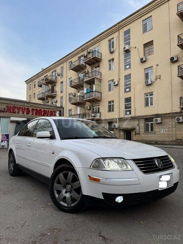 Volkswagen Passat 2002, 347,000 km - 2.8 l - Bakı