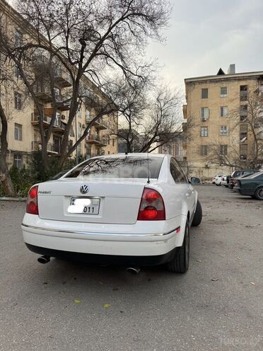 Volkswagen Passat 2002, 347,000 km - 2.8 l - Bakı