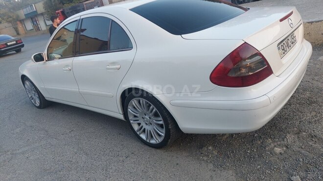 Mercedes E 220 2005, 363,000 km - 2.2 l - Bakı
