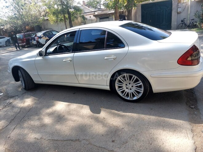Mercedes E 220 2005, 363,000 km - 2.2 l - Bakı