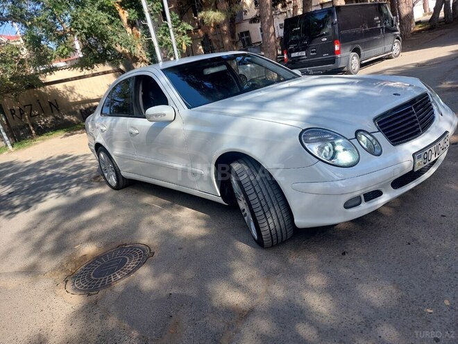 Mercedes E 220 2005, 363,000 km - 2.2 l - Bakı