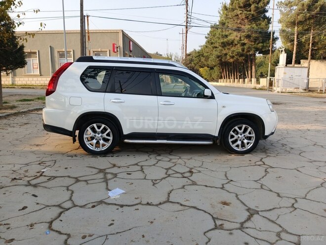 Nissan X-Trail 2014, 321,000 km - 2.5 l - Bakı