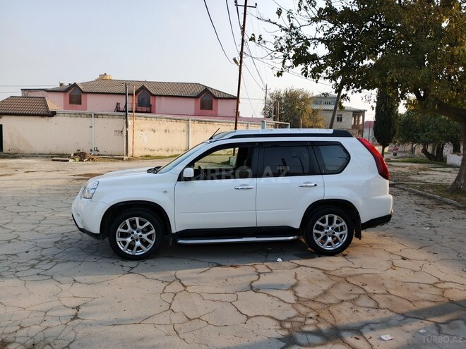 Nissan X-Trail 2014, 321,000 km - 2.5 l - Bakı