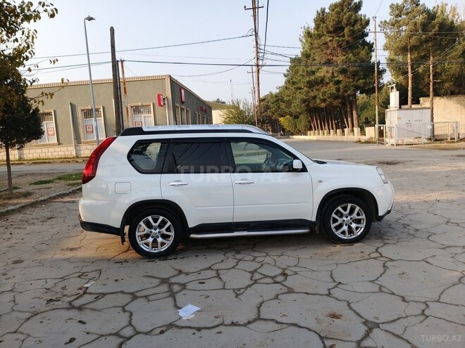Nissan X-Trail 2014, 321,000 km - 2.5 l - Bakı