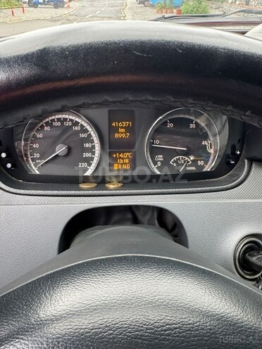 Mercedes Vito 115 CDI-16