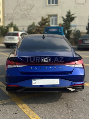 Hyundai Elantra 2021, 72,420 km - 2.0 л - Bakı