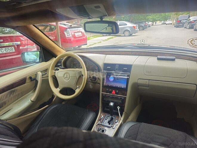 Mercedes C 240 1998, 355,000 km - 2.4 l - Bakı