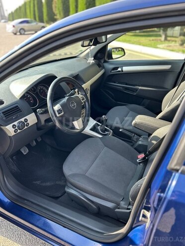 Opel Astra 2008, 249,000 km - 1.4 l - Gəncə