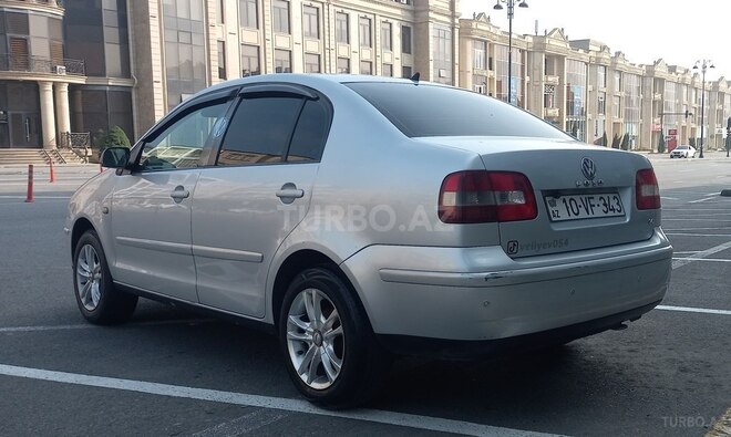 Volkswagen Polo 2006, 250,001 km - 1.4 l - Bakı