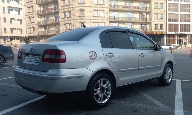 Volkswagen Polo 2006, 250,001 km - 1.4 l - Bakı