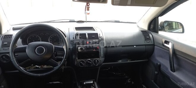Volkswagen Polo 2006, 250,001 km - 1.4 l - Bakı