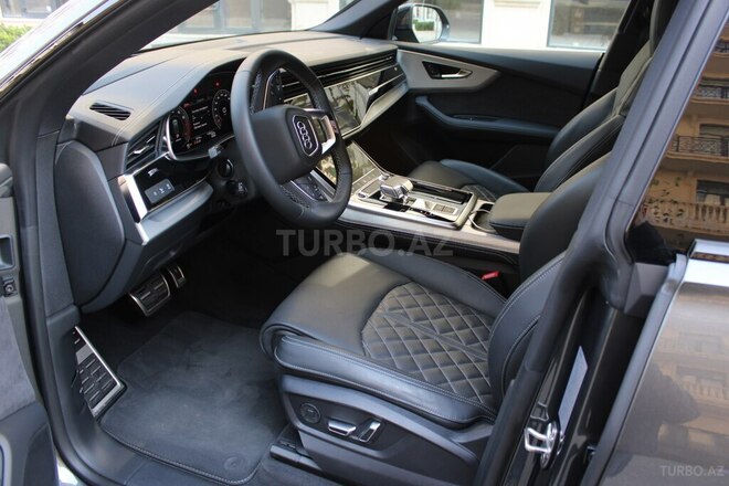 Audi Q8 2025, 3,000 km - 3.0 l - Bakı