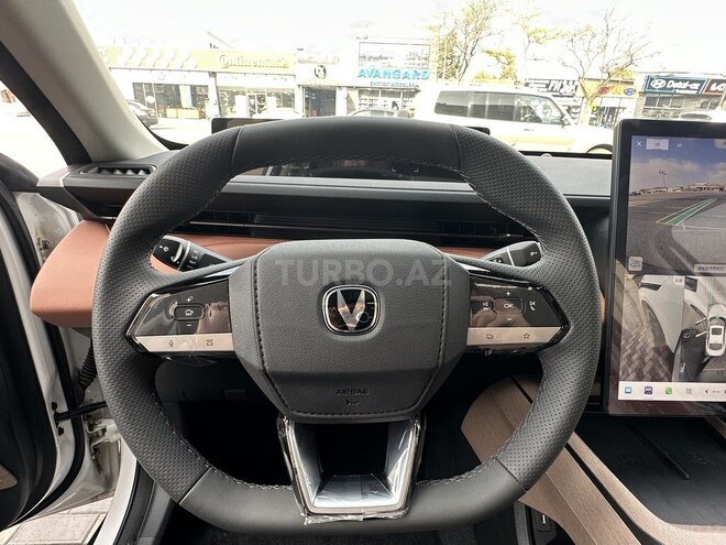 Changan Eado-18
