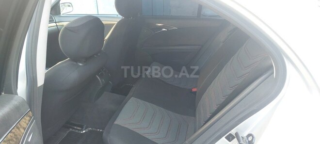 Mercedes E 220 2005, 327,442 km - 2.2 l - Bakı