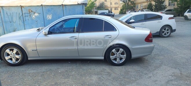Mercedes E 220 2005, 327,442 km - 2.2 l - Bakı