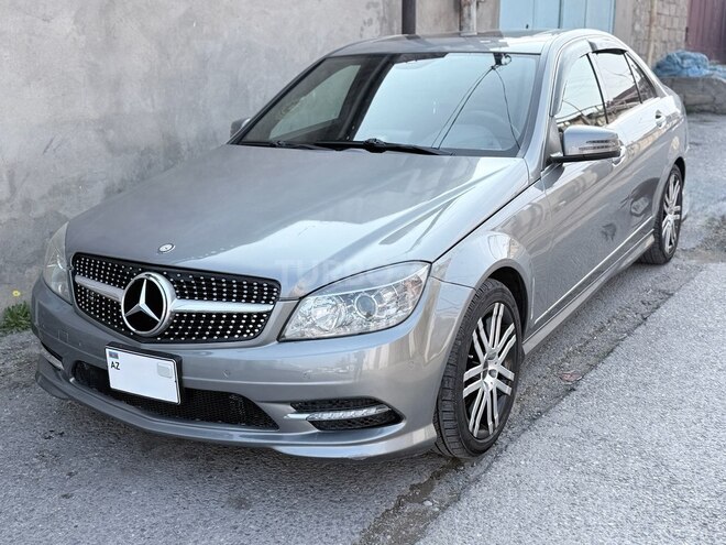 Mercedes C 250 4MATIC 2011, 320,000 km - 2.5 l - Bakı