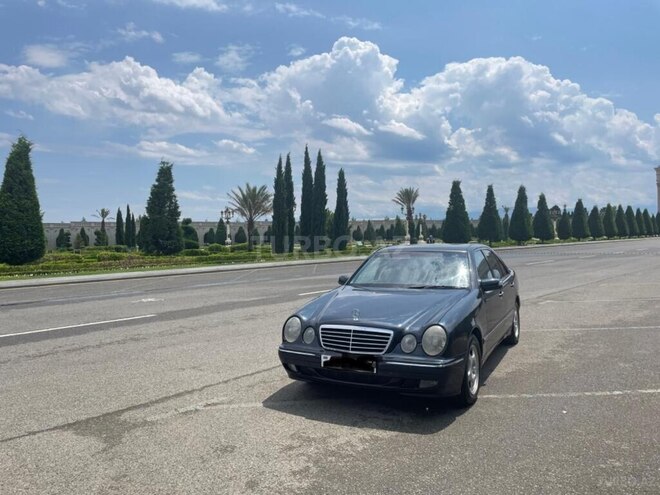 Mercedes E 200 1999, 413,000 km - 2.0 л - Gəncə